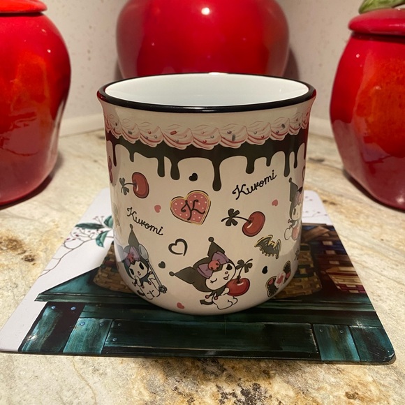 BRAND NEW !!! Kuromi Mug with Cake-Themed Design - Picture 2 of 5